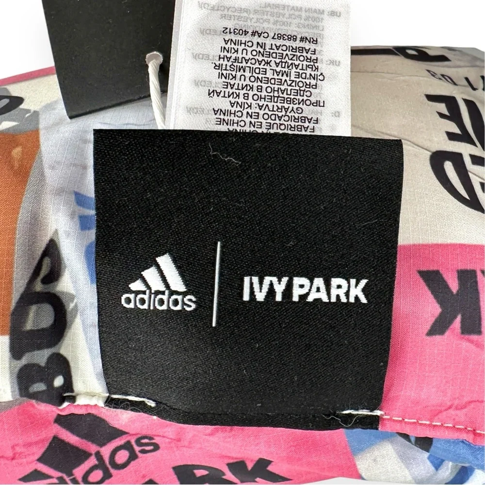 IVY PARK unisex piece—one